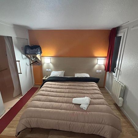 Classic Hotel - Fontenay-Trésigny מראה חיצוני תמונה