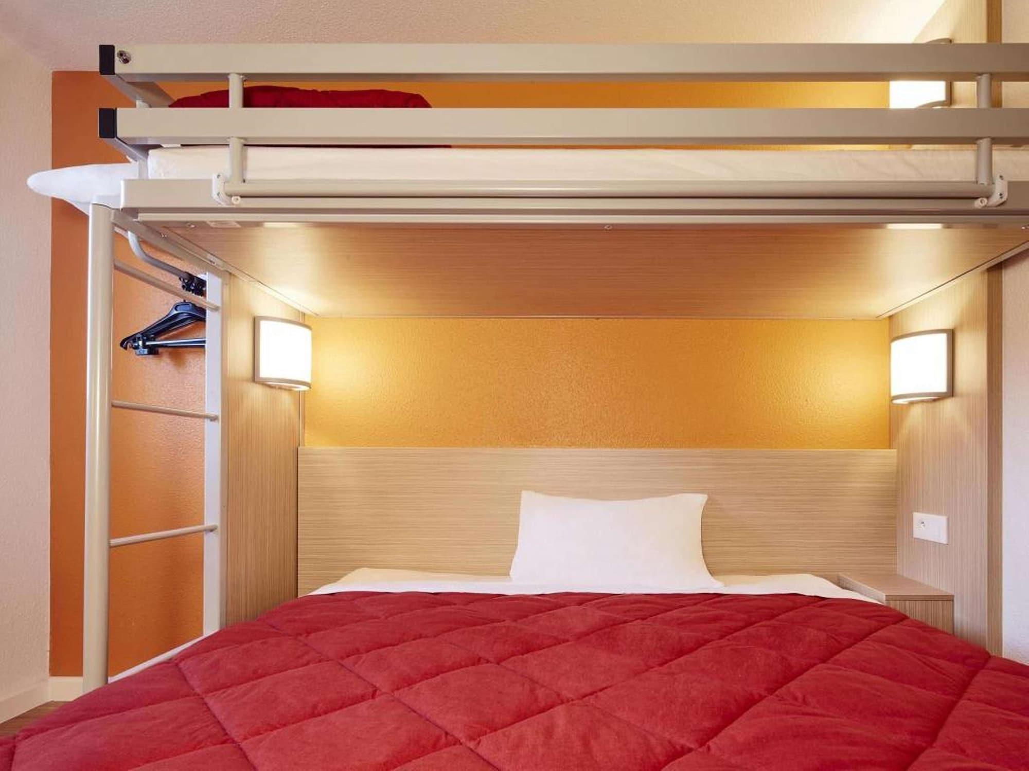 Classic Hotel - Fontenay-Trésigny מראה חיצוני תמונה