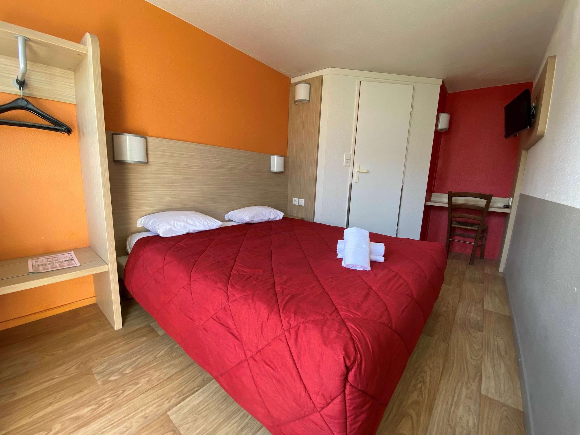 Classic Hotel - Fontenay-Trésigny מראה חיצוני תמונה
