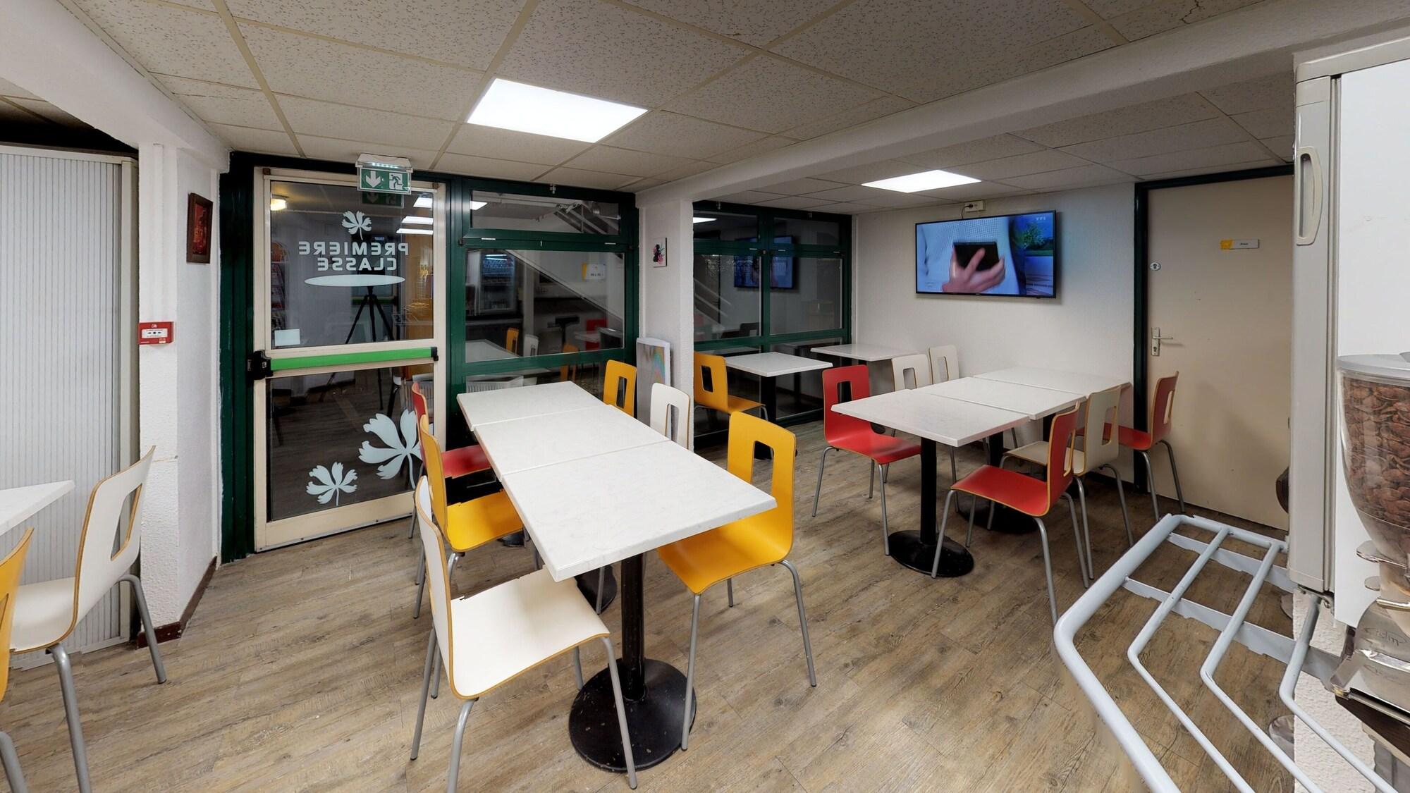 Classic Hotel - Fontenay-Trésigny מראה חיצוני תמונה