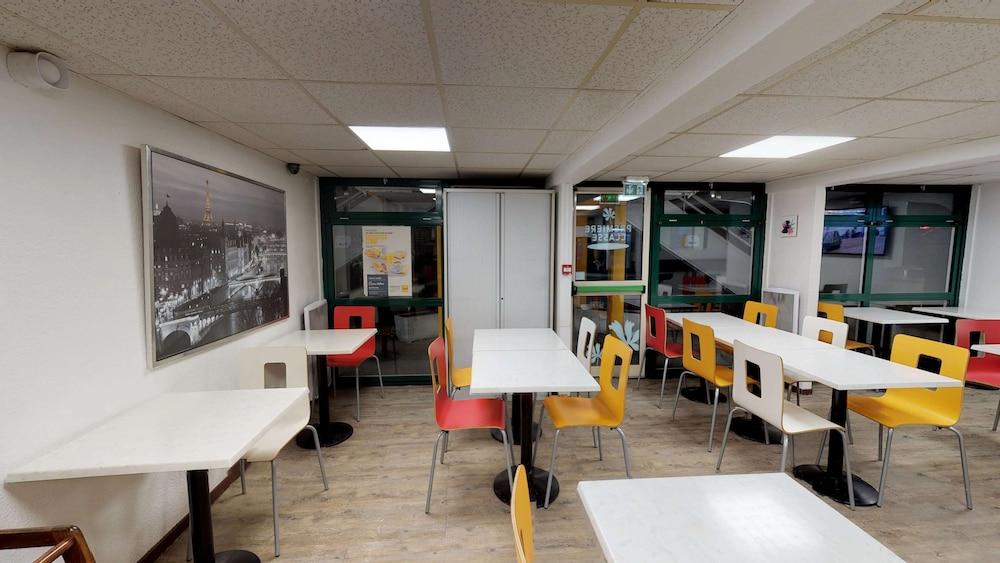 Classic Hotel - Fontenay-Trésigny מראה חיצוני תמונה