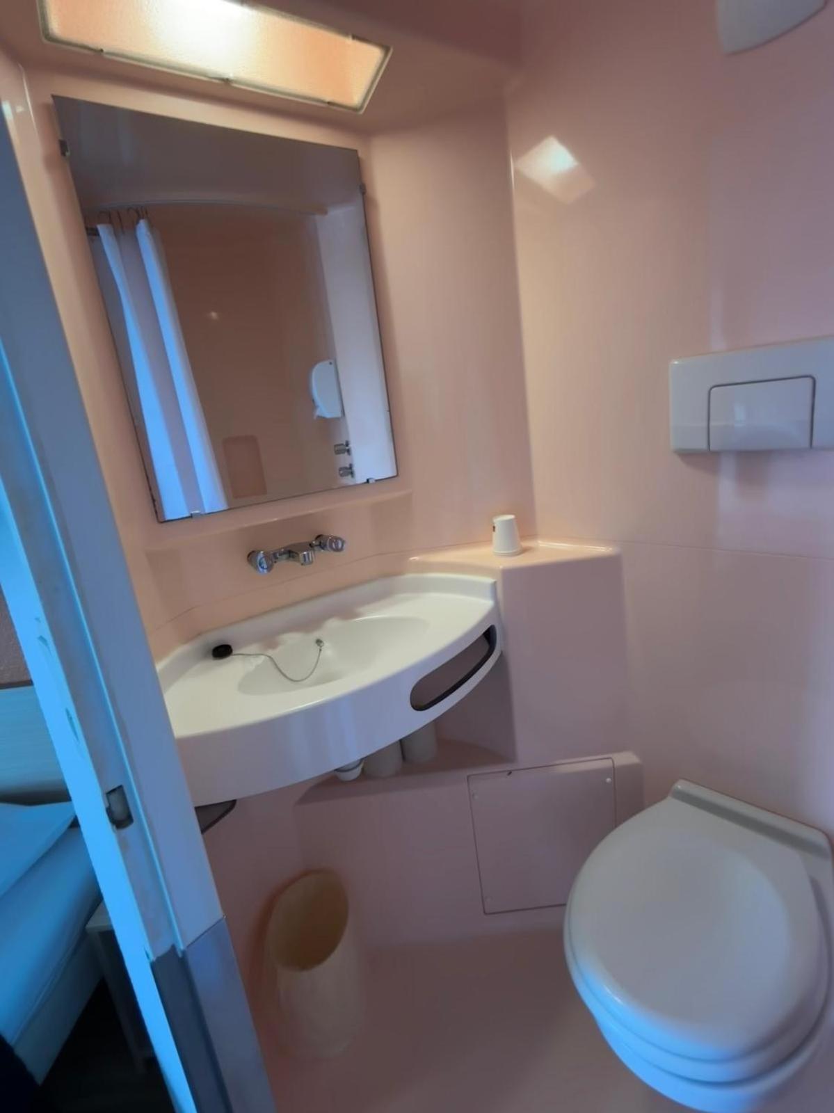 Classic Hotel - Fontenay-Trésigny מראה חיצוני תמונה
