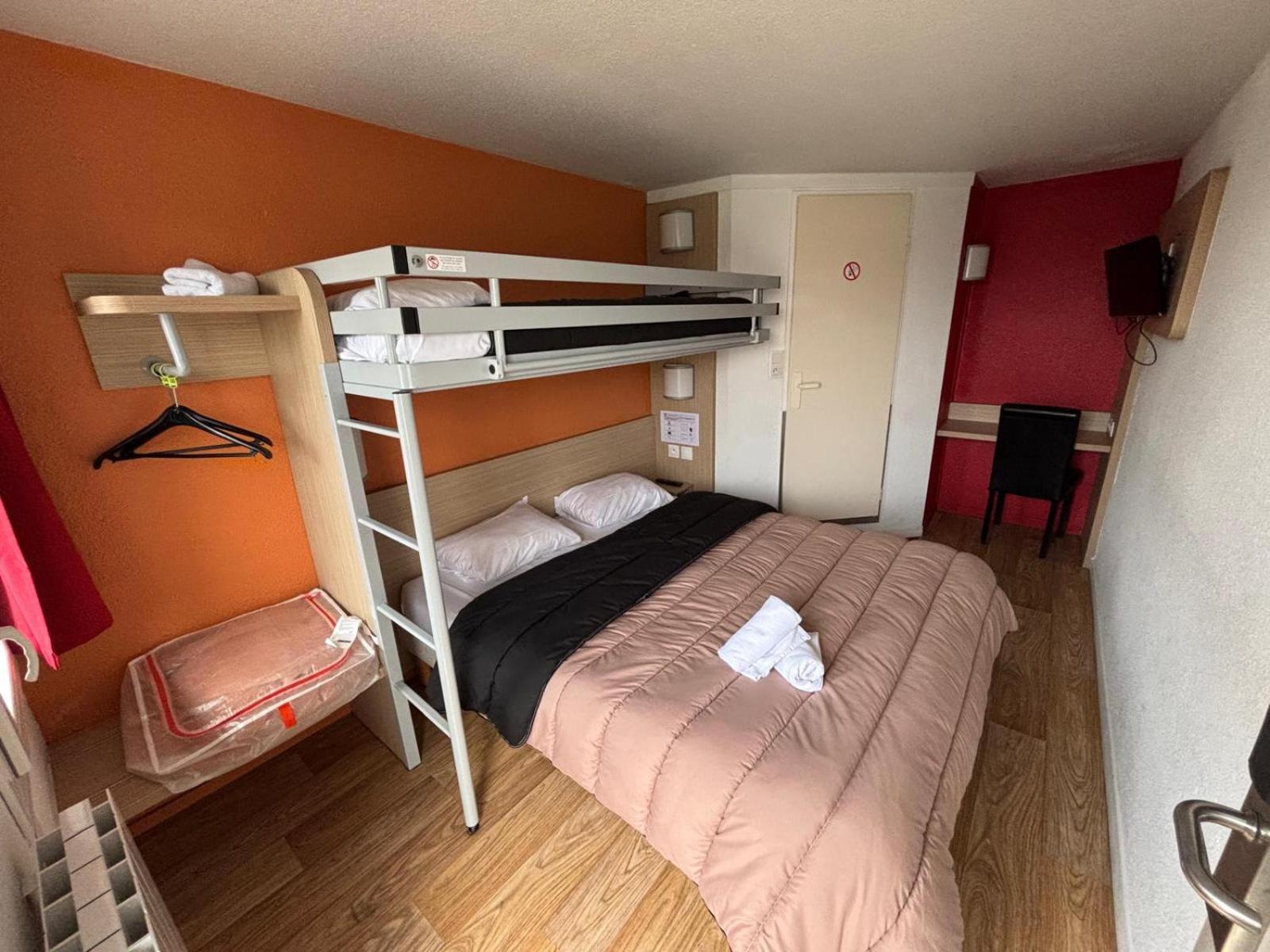 Classic Hotel - Fontenay-Trésigny מראה חיצוני תמונה